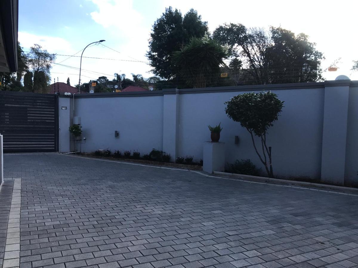 Aluve Quarto em Acomodações Particulares *