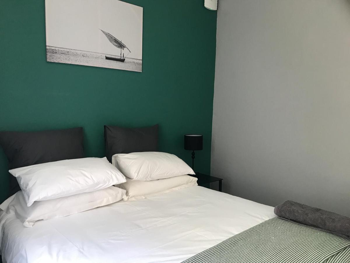 Aluve Quarto em Acomodações Particulares Joanesburgo